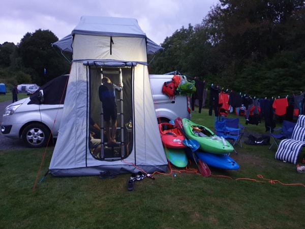 Extended Ventura Deluxe 1.4 Roof Top Tent + Annex
